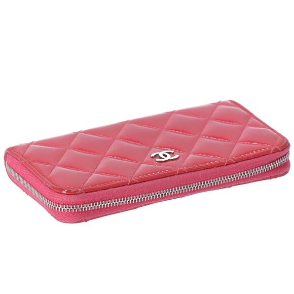 CHANEL Mateless Medium Zip Around Wallet Pink Quilted Patent Leather - Picture 4 of 8
